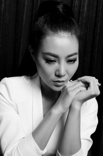 Cô giáo Linh trong "Nàng dâu order" cũng là vai diễn được khán giả yêu thích của Thanh Hương. Cô giáo Linh trong "Nàng dâu order" cũng là vai diễn được khán giả yêu thích của Thanh Hương.