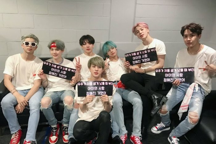 Cái giá của sự nổi tiếng: 7 thành viên BTS bị áp lực cực lớn ảnh 2 Cái giá của sự nổi tiếng: 7 thành viên BTS bị áp lực lớn! ảnh 1