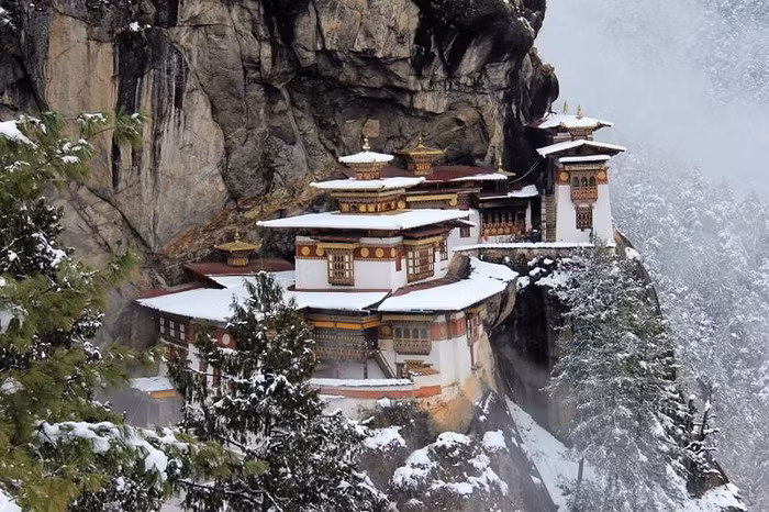 Mùa tuyết rơi tuyệt đẹp tại quốc gia hạnh phúc Bhutan ảnh 6