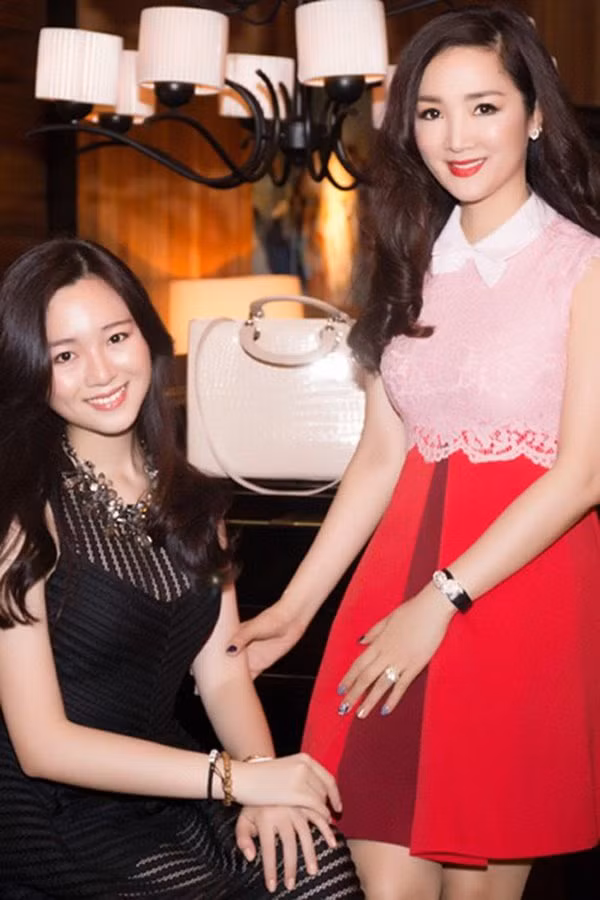 Con gái của Hoa hậu Đền Hùng Giáng My "gây thương nhớ" vì quá xinh đẹp ảnh 4 Con gái của Hoa hậu Đền Hùng Giáng My gây thương nhớ vì quá xinh đẹp ảnh 4