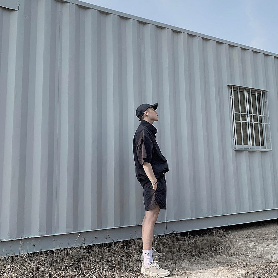 Sơn Tùng cao khiêm tốn, bị dìm hàng nên nhìn như 1m50 ảnh 5 Sơn Tùng sở hữu chiều cao khiêm tốn, vậy mà ai còn nỡ dìm anh ấy tới nơi tới chốn thế này-5