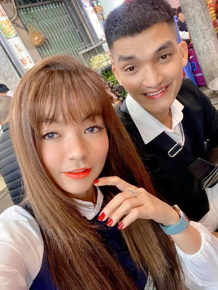 Hé lộ bạn gái 5 năm của Mạc Văn Khoa, yêu nhau chỉ sau một lần chụp ảnh chung ảnh 1 Hé lộ bạn gái 5 năm của Mạc Văn Khoa, yêu nhau chỉ sau một lần chụp ảnh chung ảnh 1