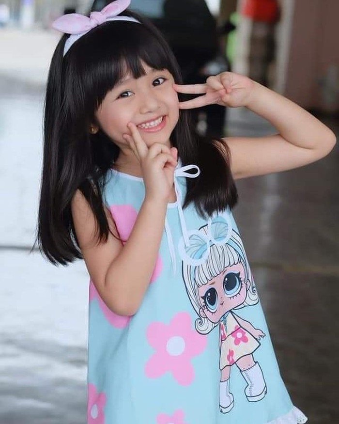Nhan sắc cực xinh của cô bé 6 tuổi đăng quang Hoa hậu nhí Thái Lan 2019 ảnh 8 Nhan sắc cực xinh của cô bé 6 tuổi đăng quang Hoa hậu nhí Thái Lan 2019 ảnh 8