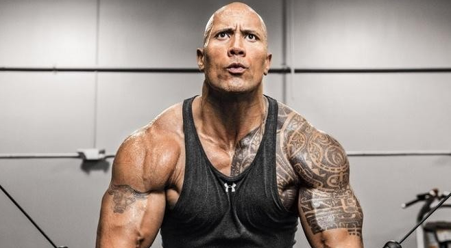 Dwayne Johnson (nghệ danh The Rock).