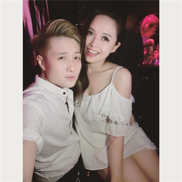 chuyen-tinh-cua-mc-dep-nhat-vtv-va-nguoi-yeu-dong-gioi-kem-7-tuoi--giadinhvietnam.com 5 chuyen-tinh-cua-mc-dep-nhat-vtv-va-nguoi-yeu-dong-gioi-kem-7-tuoi--giadinhvietnam.com 5