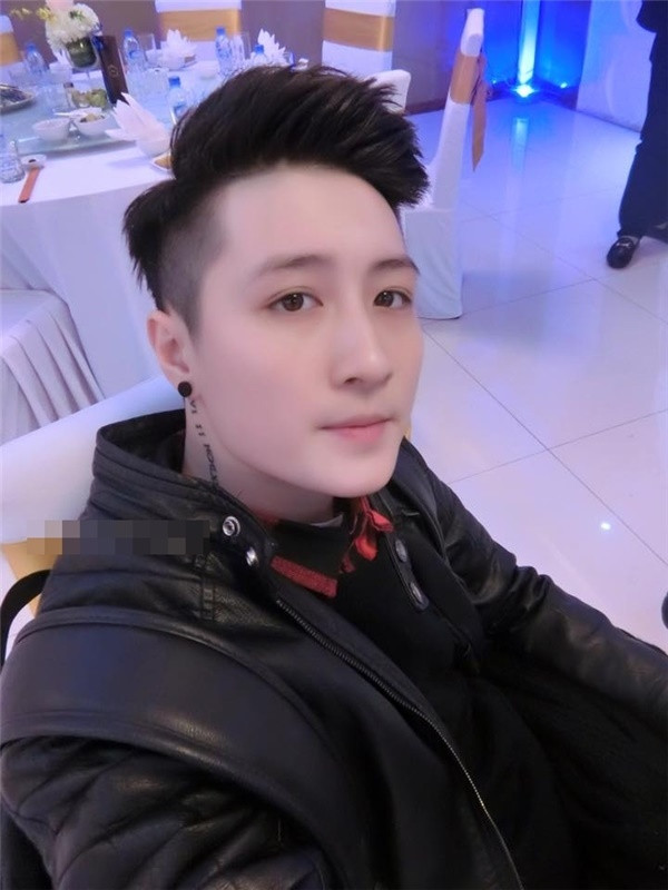 chuyen-tinh-cua-mc-dep-nhat-vtv-va-nguoi-yeu-dong-gioi-kem-7-tuoi--giadinhvietnam.com 10 chuyen-tinh-cua-mc-dep-nhat-vtv-va-nguoi-yeu-dong-gioi-kem-7-tuoi--giadinhvietnam.com 10