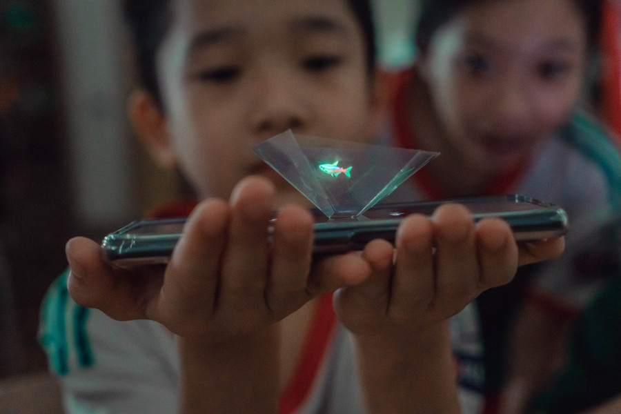 Một vài tiết học thú vị tại Trường Iris. Một vài tiết học thú vị tại Trường Iris.