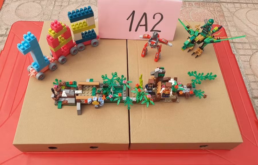 Sản phẩm Lego của học sinh lớp 1A2.