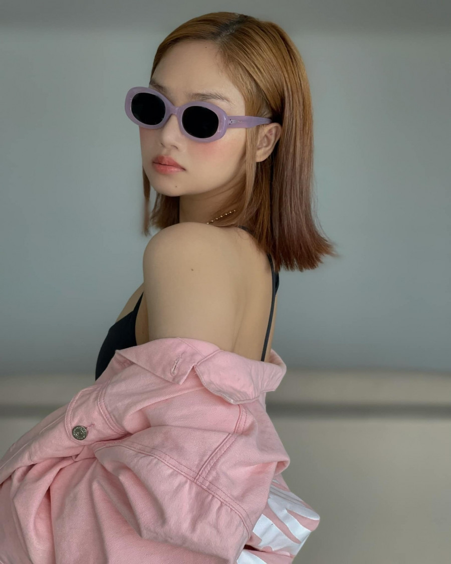 “Thất nghiệp” mùa Covid-19, Miu Lê biến nhà thành... studio ảnh 6 “Thất nghiệp” mùa Covid-19, Miu Lê biến nhà thành... studio ảnh 6