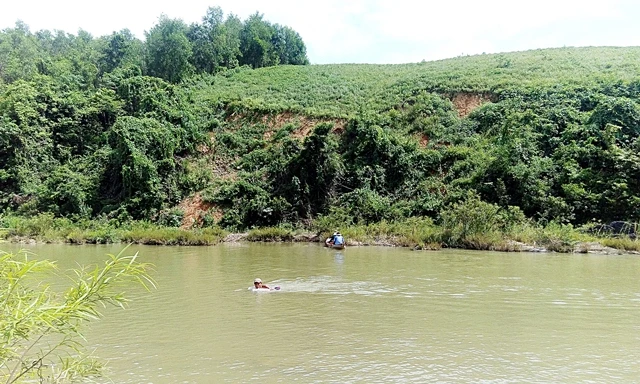 Khu vực đang xảy ra tranh chấp giữa người dân và Công ty Lâm nghiệp Đường 9