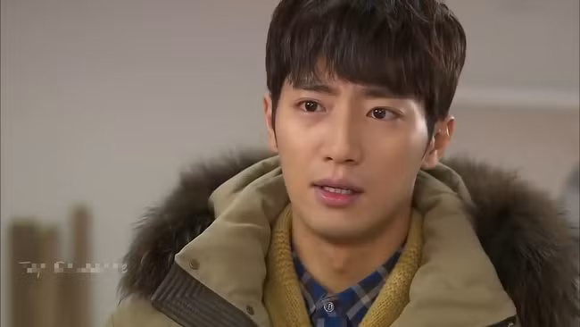 Tình cũ nhắn tin thế này cho chồng trong đêm tân hôn, vợ đáp trả 1 câu khiến ai nấy hả hê-2