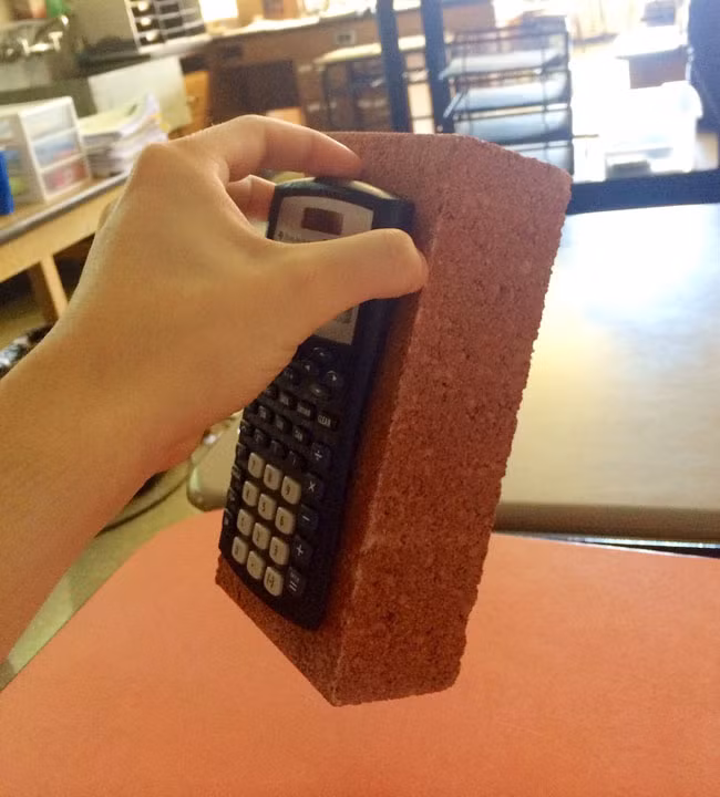 18 tinh huong chung minh thay co cung hai huoc, lam chieu kem gi hoc sinh hinh anh 1