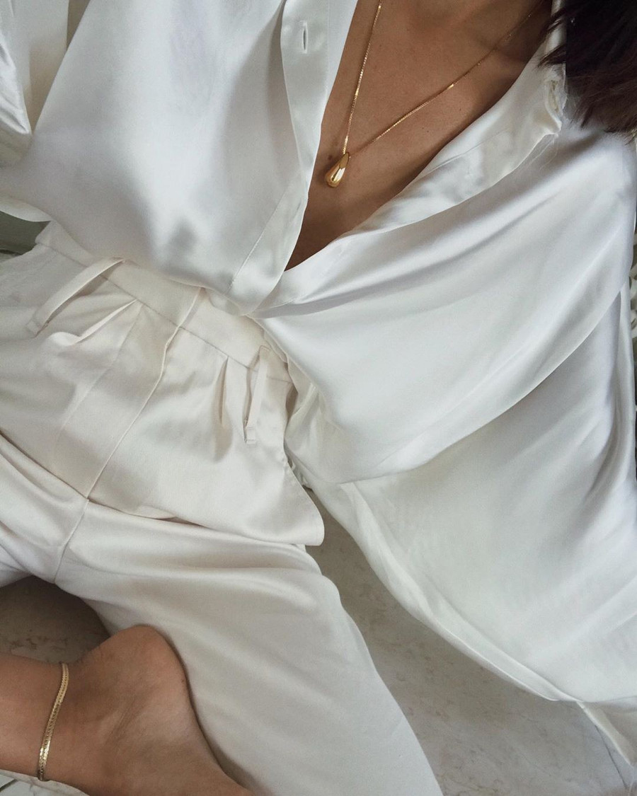 Chẳng cần hàng hiệu, 5 mẹo rẻ bèo này giúp trang phục của bạn chất lừ ảnh 13