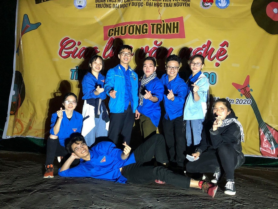 Tường Vy còn tích cực tham gia hoạt động tình nguyện do Đoàn trường và Đoàn cấp trên phát động.