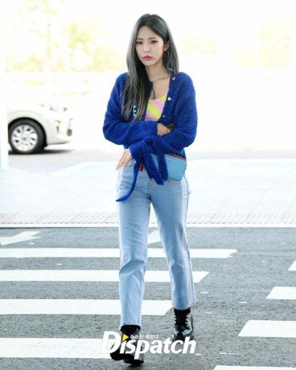 12 set đồ mùa thu đơn giản mà cực đẹp như sao Hàn ảnh 9 Nâng tầm phong cách mùa thu với 12 set đồ sân bay sành điệu các mỹ nhân xứ Hàn