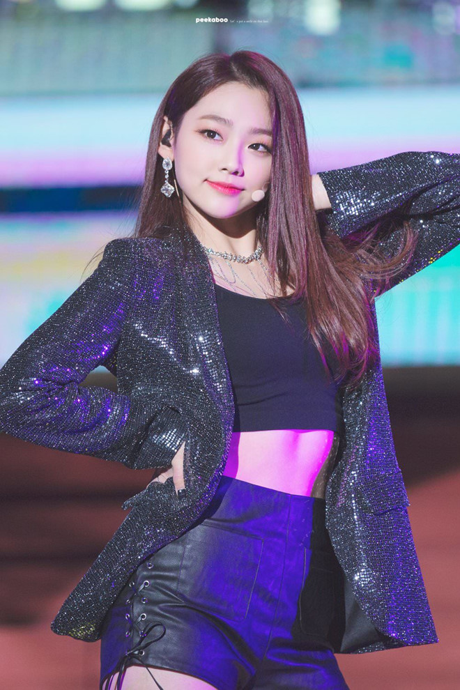 Nữ thần tượng Kpop đẹp hút hồn sau khi ăn kiêng khắc nghiệt giảm 13 kg ảnh 9 Nhan sac nu than tuong Kpop sau khi giam 13 kg hinh anh 9