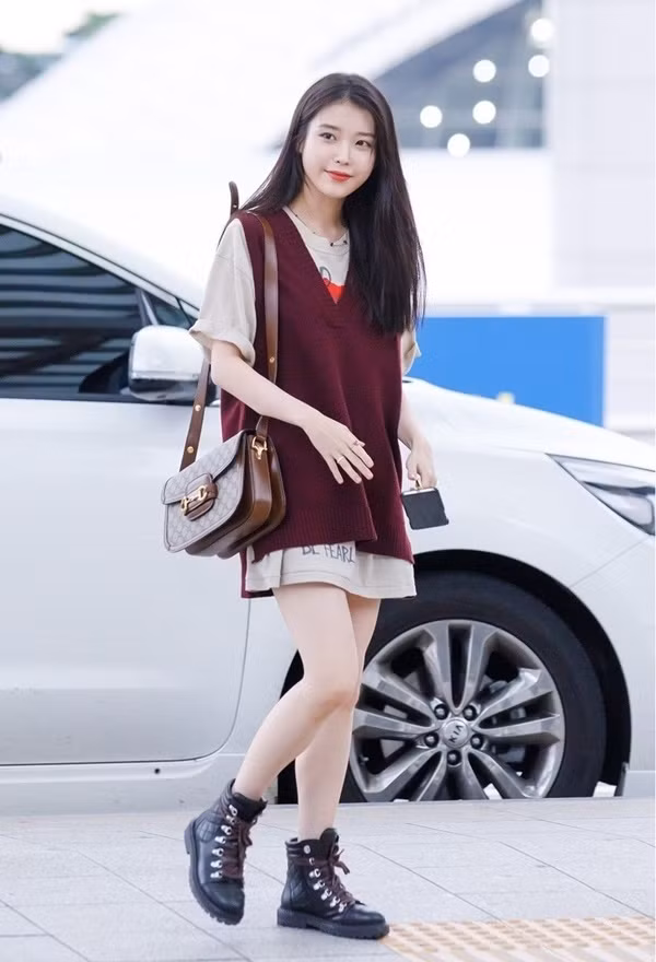 Nâng tầm phong cách mùa thu với 12 set đồ sân bay sành điệu các mỹ nhân xứ Hàn