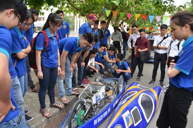 Một sản phẩm nghiên cứu khoa học của SV Trường ĐH Bách khoa, ĐH Đà Nẵng tham dự Triển lãm công nghệ BKDN-TECHSHOW 2018