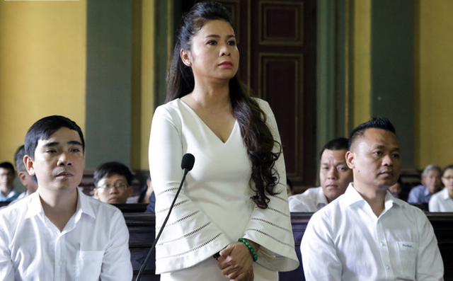 Những câu nói đắt hơn nghìn tỷ của vợ chồng cà phê Trung Nguyên cho những ai hay ảo tưởng phải tỉnh mộng về hiện thực cái máng lợn hôn nhân - Ảnh 3. Những câu nói đắt hơn nghìn tỷ của vợ chồng cà phê Trung Nguyên cho những ai hay ảo tưởng phải tỉnh mộng về hiện thực cái máng lợn hôn nhân - Ảnh 3.