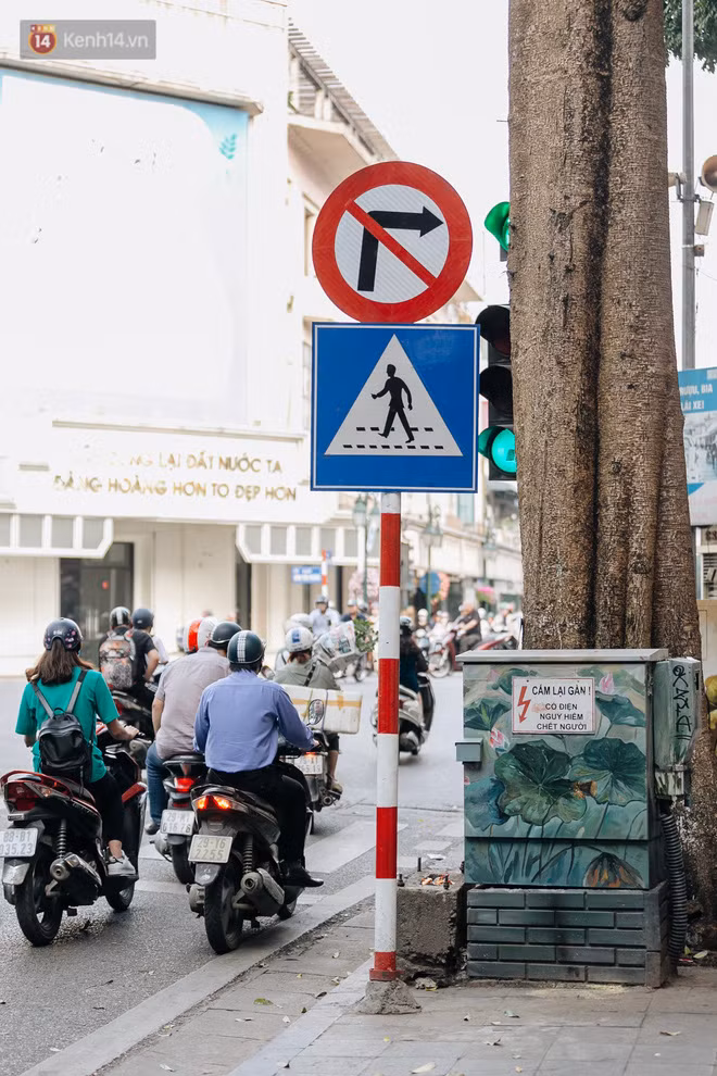 Chuyện buồn về những tủ điện sắc màu ở Hà Nội bị bôi bẩn: "Chúng tôi mất 4 ngày tô vẽ, những người khác chỉ mất 3 giây để làm nó lem luốc" - Ảnh 11.