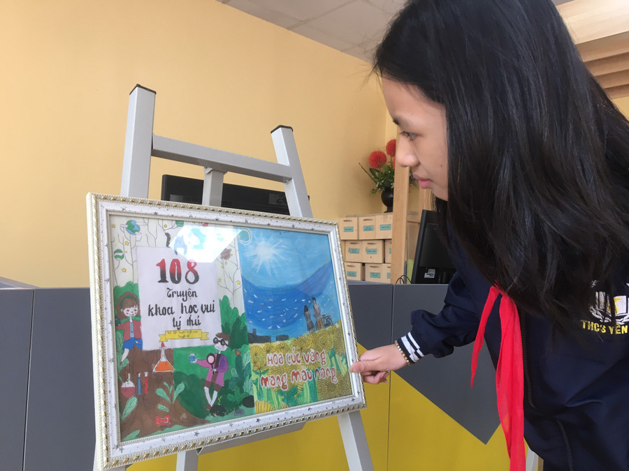 Các em được tham gia hội sách xuân 2023 để mở mang nhiều tri thức, tạo thói quen đọc sách.