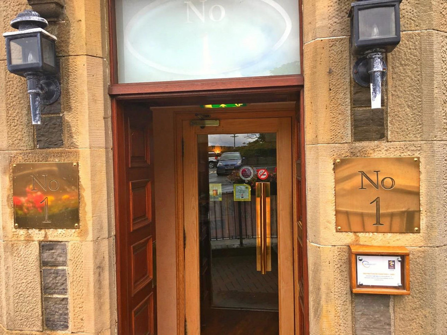 Con duong dai 2 m, ngan nhat the gioi o Scotland hinh anh 3 