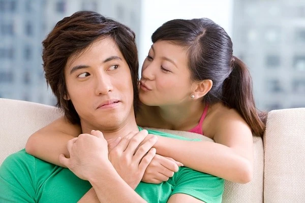 Tại sao đàn ông muốn sex và phụ nữ muốn tình yêu
