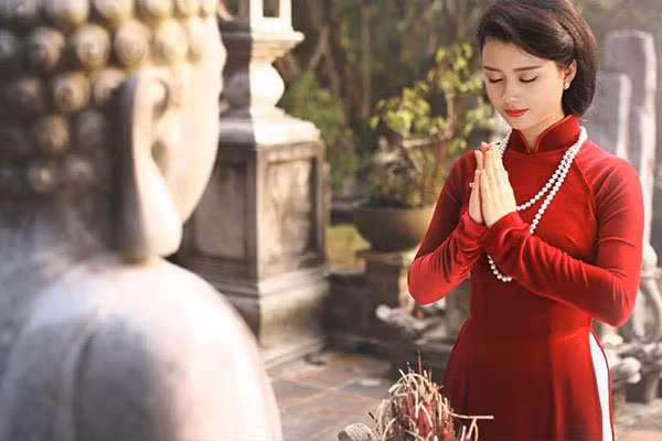 Những lưu ý cần nhớ khi đi lễ chùa ngày mùng 1