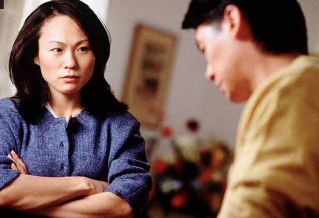 Chồng tôi nằng nặc đòi đi làm bảo vệ. Ảnh minh họa.