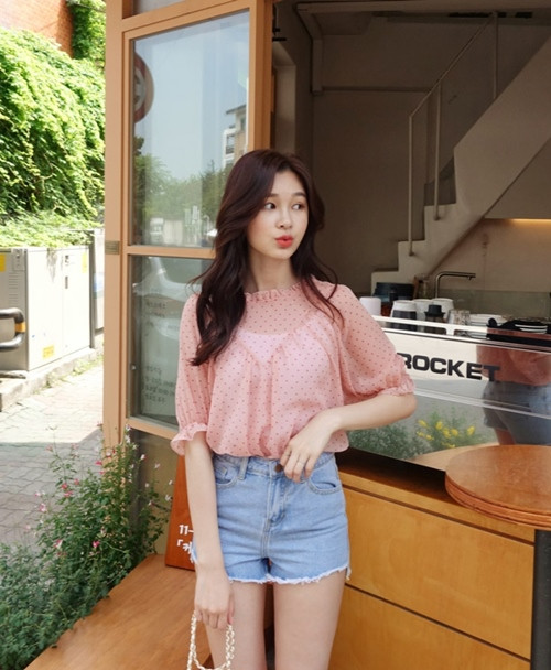 4 trang phục tưởng mát nhưng vừa nóng vừa dễ gây sự cố hình ảnh 2 4 trang phuc tuong mat nhung vua nong vua de gay su co hinh anh 2
