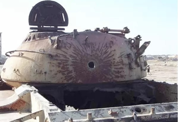 Xe tăng chiến đấu chủ lực có thể dễ dàng bị đạn uranium nghèo xuyên thủng Xe tăng chiến đấu chủ lực có thể dễ dàng bị đạn uranium nghèo xuyên thủng