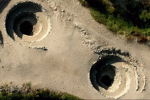 giai-ma-bi-an-nguoi-Peru-chuyen-la-afamily