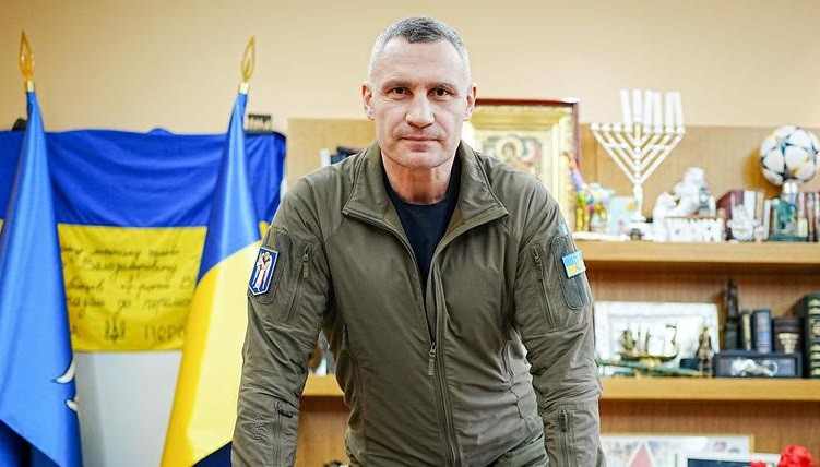 Thị trưởng Kiev Vitaliy Klitschko công khai ủng hộ quan điểm của Tổng Tư lệnh Valery Zaluzhny Thị trưởng Kiev Vitaliy Klitschko công khai ủng hộ quan điểm của Tổng Tư lệnh Valery Zaluzhny