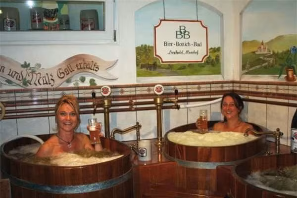 6 phương pháp chữa bệnh kỳ lạ nhất thế giới ảnh 5