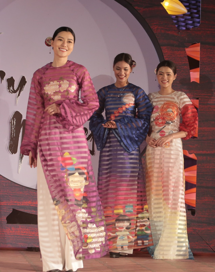 Từ cách sử dụng họa tiết tranh 3D mô tả lễ hội trung thu vui tươi …