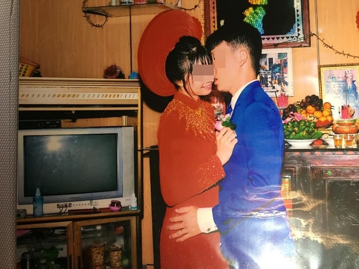 Cười chảy nước mắt bộ ảnh đám cưới chụp như thời năm 90 của cô dâu trẻ