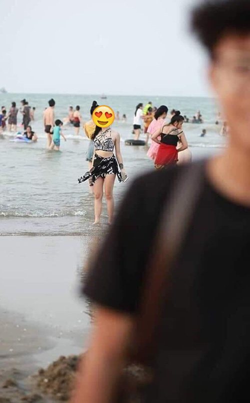 Giờ đứa bạn không thèm lấy mặt luôn mới đau.