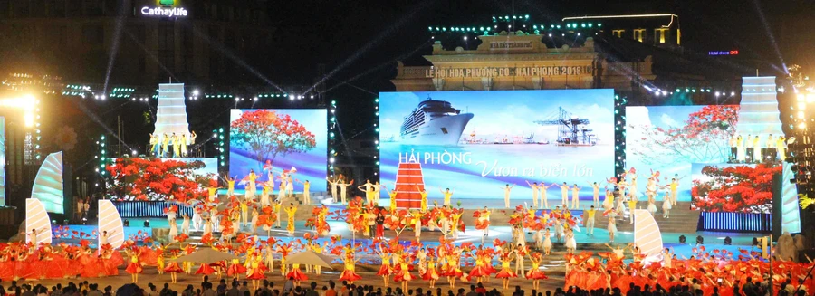 Lễ hội Hoa phượng đỏ 2018.