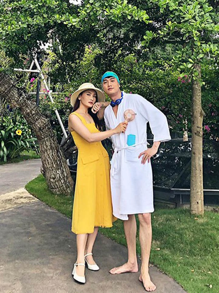 Quá lâu rồi Tăng Thanh Hà mới diện trang phục nổi bật thế này ảnh 6 quanh nam toan den voi trang, ha tang vua dien cay vang tuoi da thanh gai hai muoi - 7