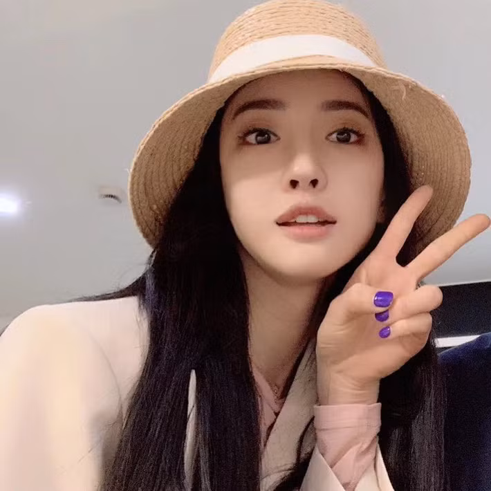 558670015309325940995613975648864756901158n-1564758936711951644321