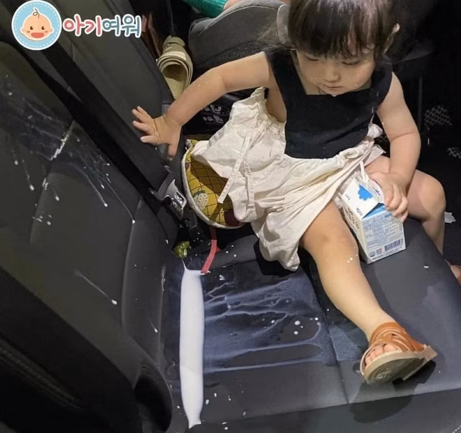 Những lúc như này thì chỉ muốn nhét nó lại vào bụng thôi.