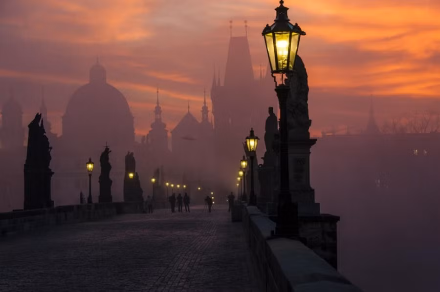 Chiêm ngưỡng những cây cầu “độc nhất vô nhị” trên khắp thế giới ảnh 4