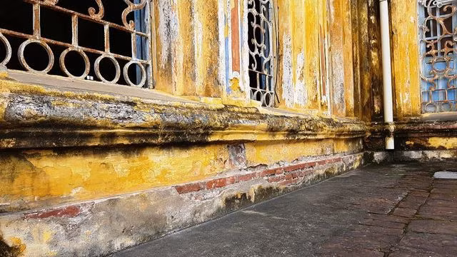 Thánh đường 134 tuổi Bùi Chu lún gần 1m, tháp nghiêng 15 độ? - 5