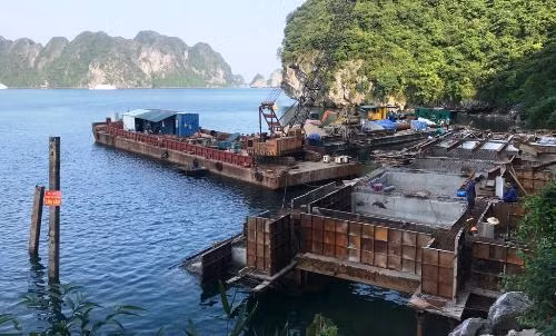 Vùng lõi vịnh Hạ Long có nhiều công trình xây dựng "chui"