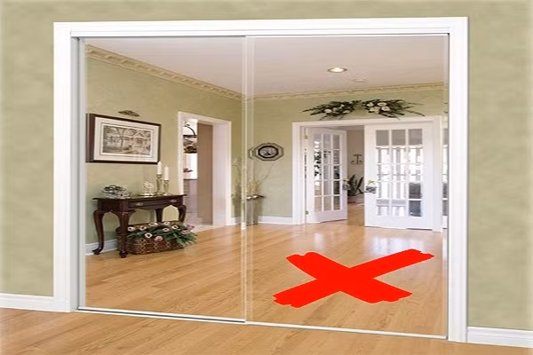 5 kiểu đặt gương khiến gia chủ bất an ảnh 1