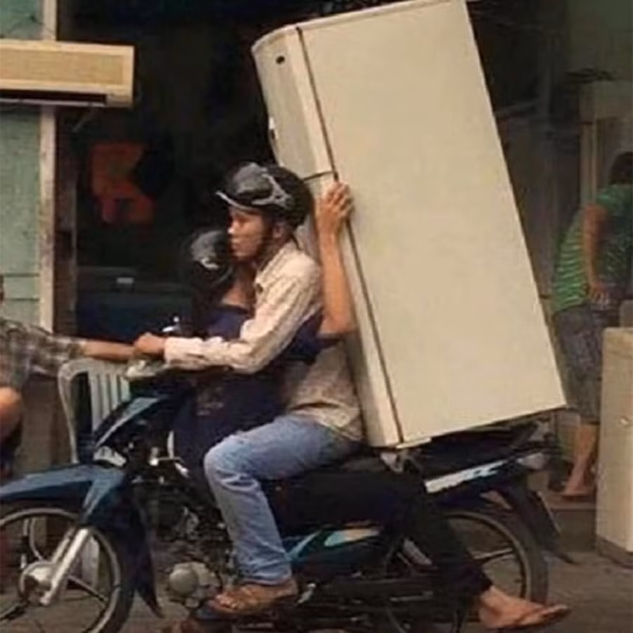 Người vận chuyển.