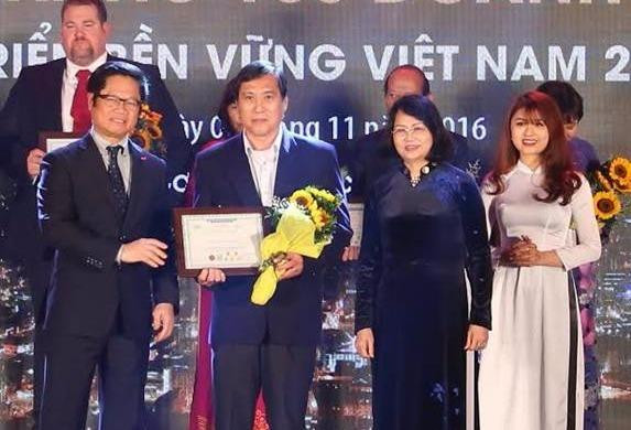 Frieslandcampina Việt Nam được vinh danh top 10 doanh nghiệp bền vững 2016