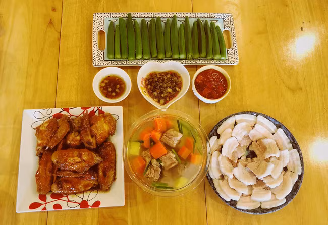 MC Diệp Chi trổ tài làm đồ ăn Nhật tại gia cho con gái Sumo, hội chị em trầm trồ vì hấp dẫn như nhà hàng - Ảnh 6.