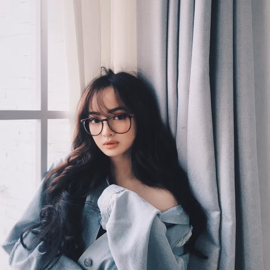 Không cần mặt V-line, cô nàng mặt tròn cằm vuông này vẫn "cưa đổ" cộng đồng mạng ảnh 1