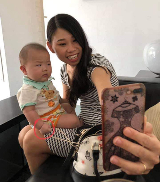 phan ung kho chiu cua cac nhoc ti khi bi "ep" chup anh song ao hinh anh 5